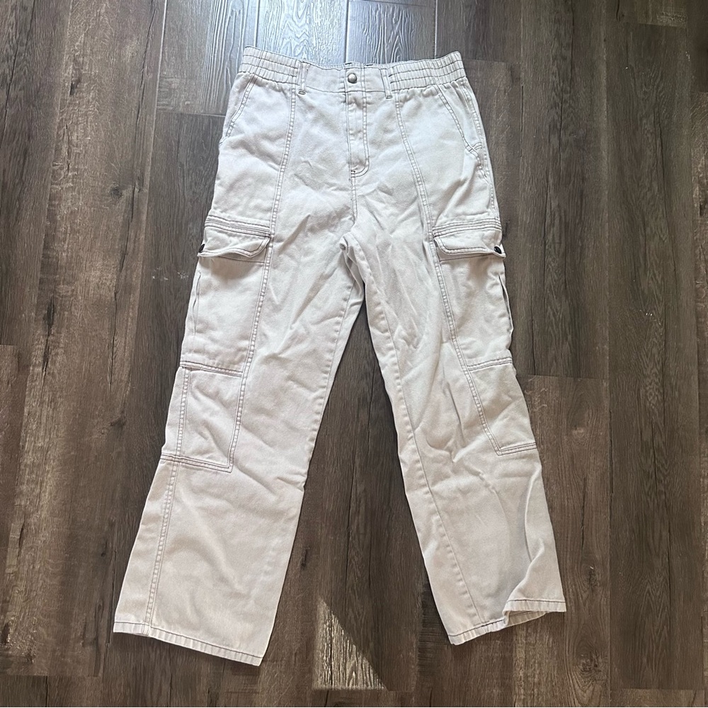 Women’s Beige Cargo Pants